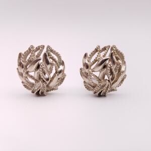 Vintage Lisner Silver Tone Earrings Clip On Openwork Layered Leaves Texture